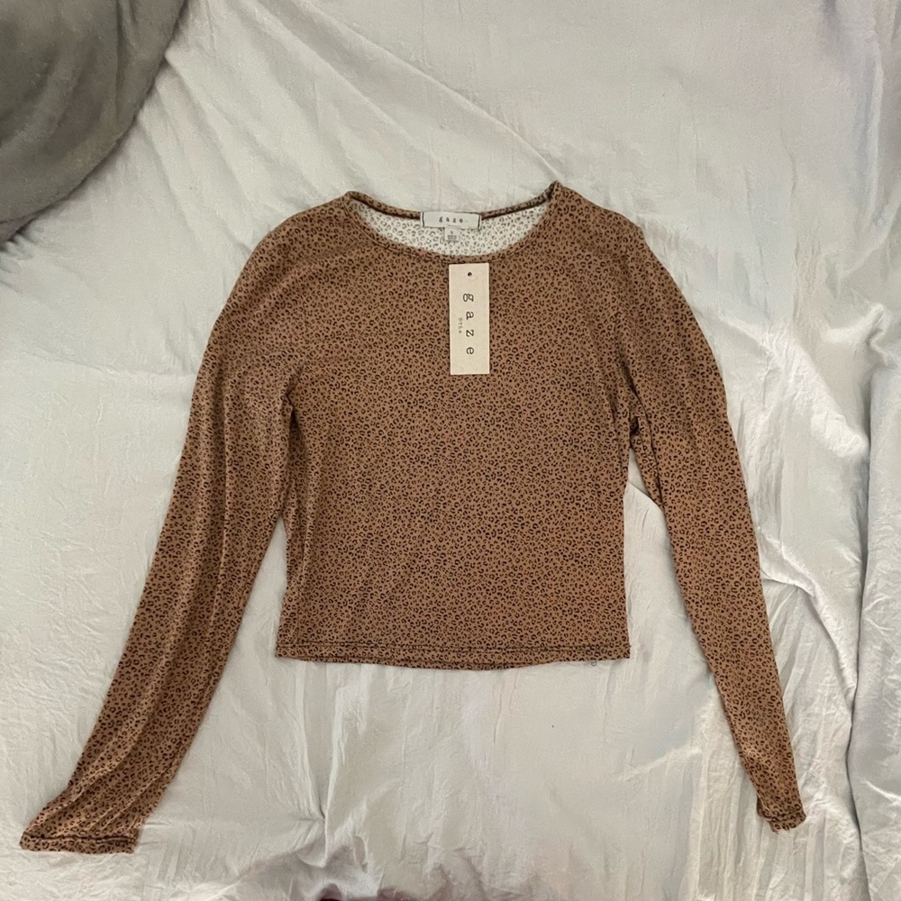Lightweight long sleeve shirt